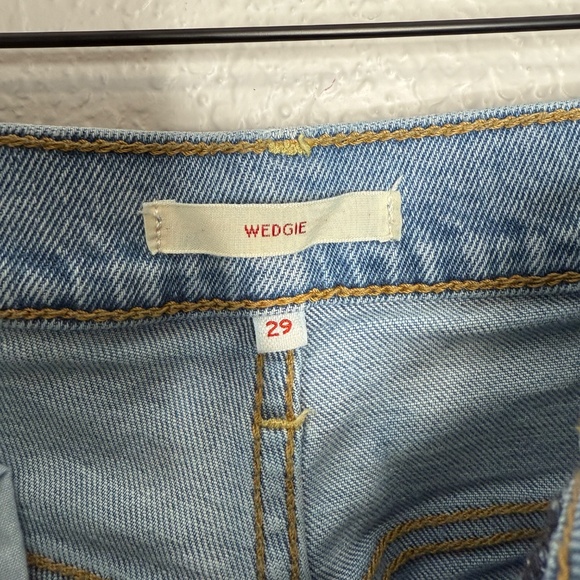 Women's Levi Strauss & Co Wedgie Size 29 Denim Jeans -cp - Picture 6 of 10